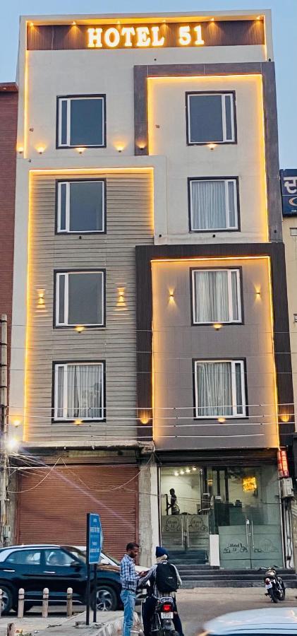 Hotel 51 암리차르 외부 사진