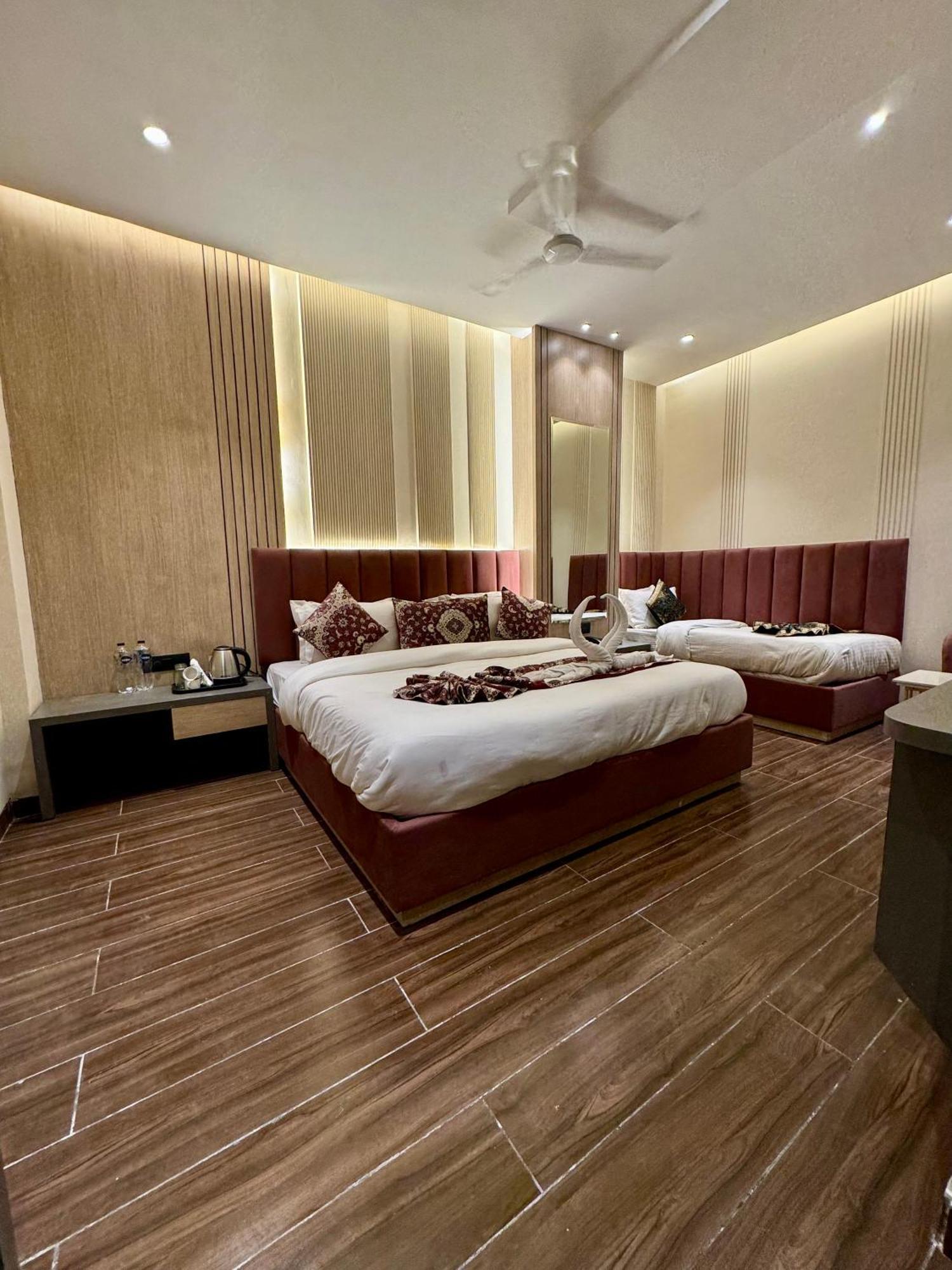 Hotel 51 암리차르 외부 사진